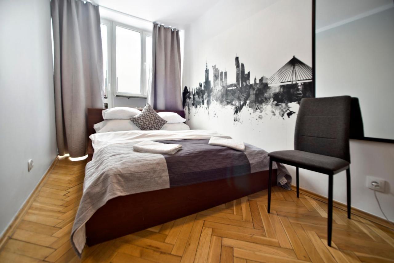 Hala Mirowska Apartments Warsaw Exterior photo